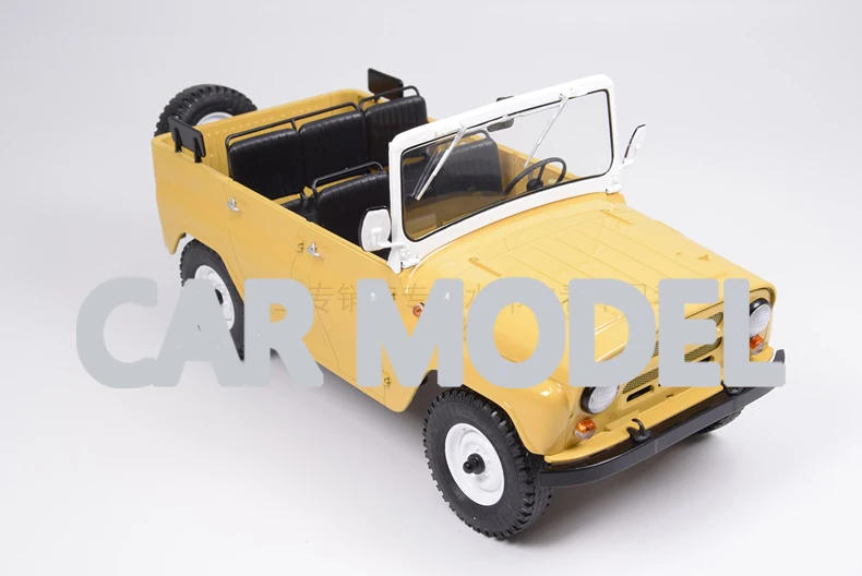 1:18 Масштаб сплава игрушечных транспортных средств Советского Союза UAZ-469 модель автомобиля SUV детских игрушечных автомобилей Аутентичные детские игрушки