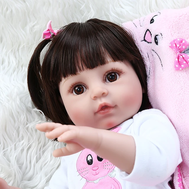 Boneca Bebê / Baby Reborn Menina em Silicone com Vestido de Coelho Rosa  Fofinha Muito Macia Flexível 48cm