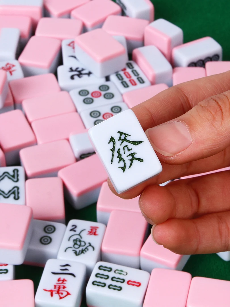 

Mini travel mahjong cartoon mahjong tiles 24mm