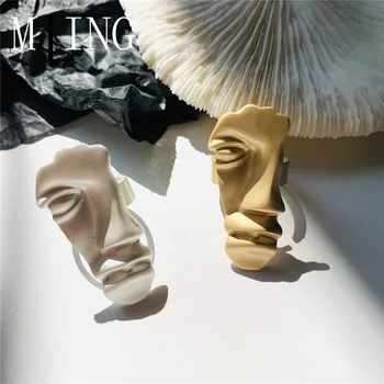 

MLING Vintage Gold Geometric Rings Fashion Mask Human Face Rings for Women