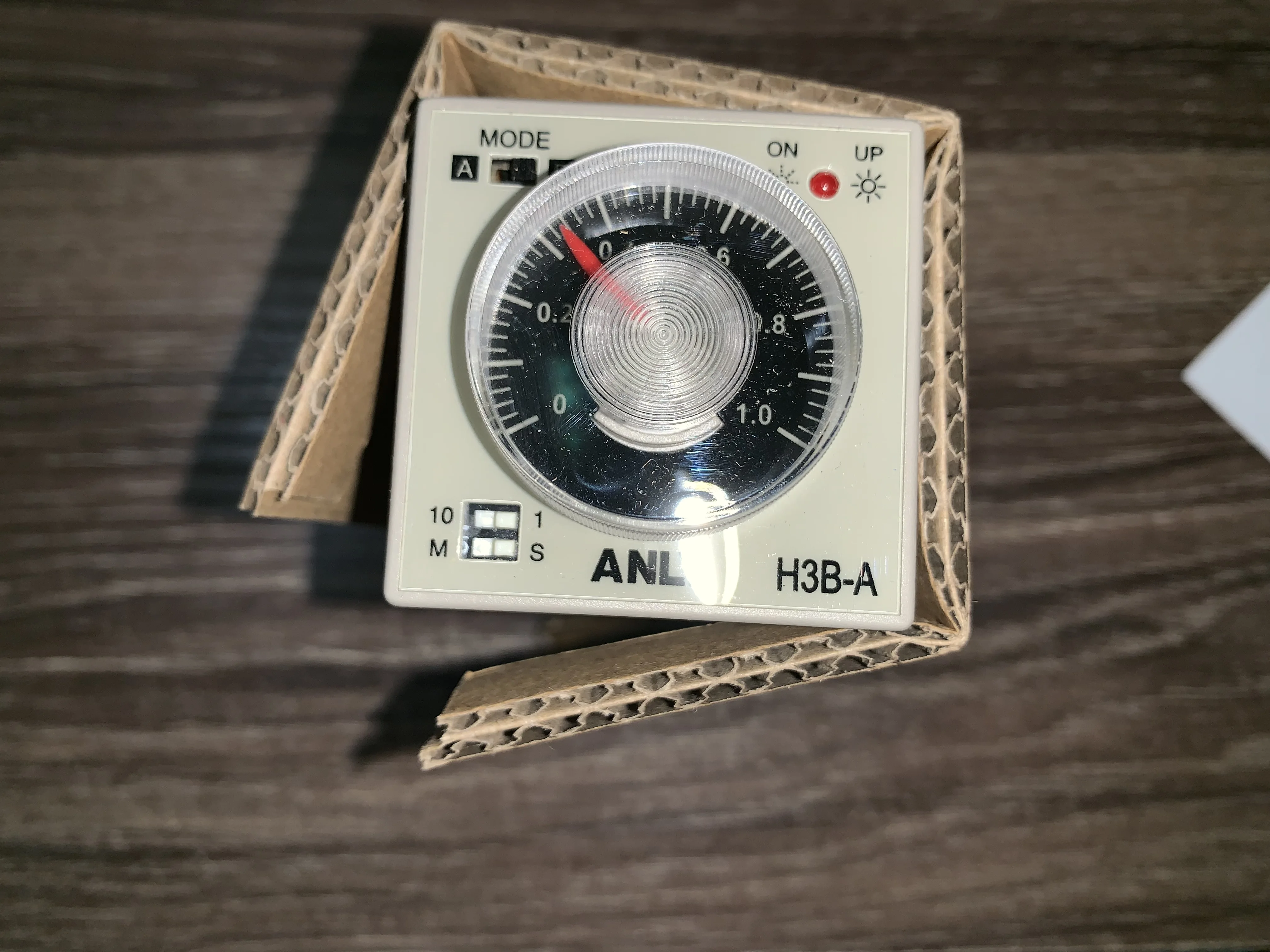 H3B-A H3B-B H3B-C H3B-D H3B-E новый оригинальный тайваньский реле времени ANLY 200-240v |
