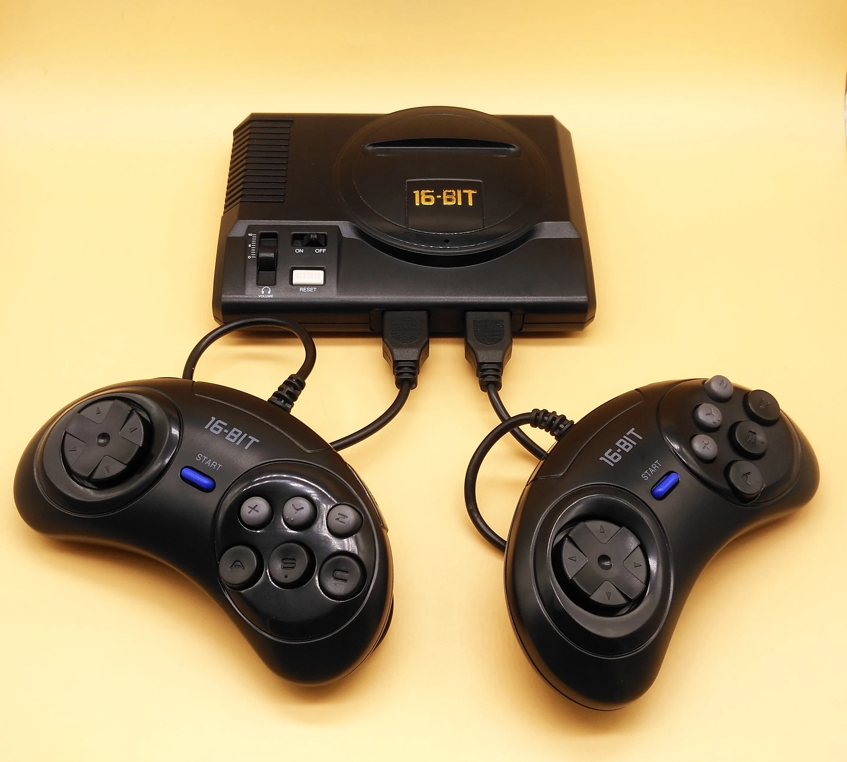 Cena 2019 New Retro Mini konsola do gier tv wideo dla Sega MegaDrive 16 bitowych gier z 208 różnych wbudowane gry dwa gamepady AV Out