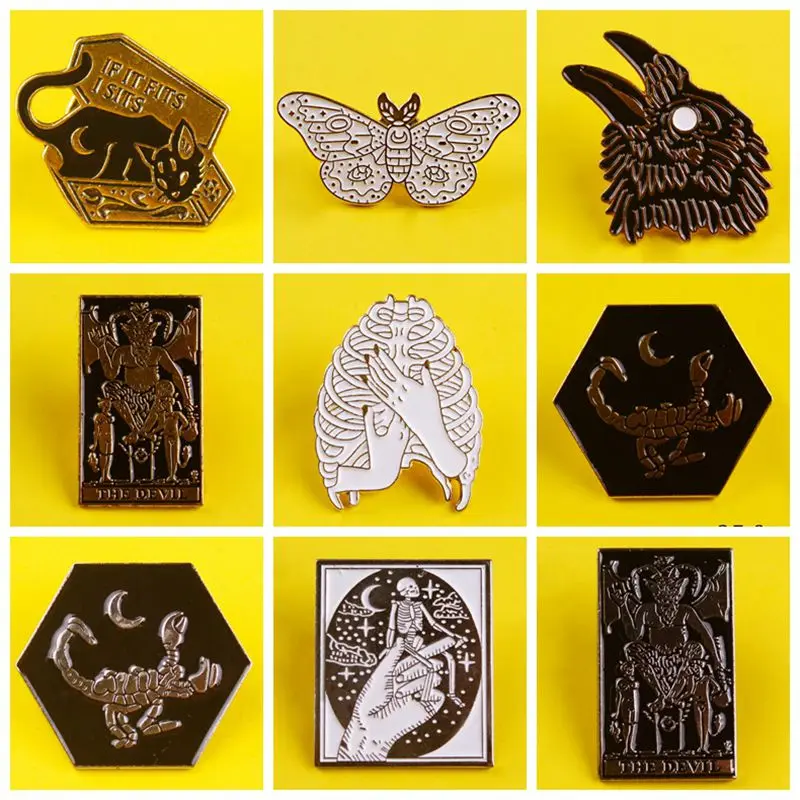 

Halloween Party Devil scorpion skeleton skull rib cage hands Halloween Skeleton brooch Badges Lapel pin Gifts for Halloweens