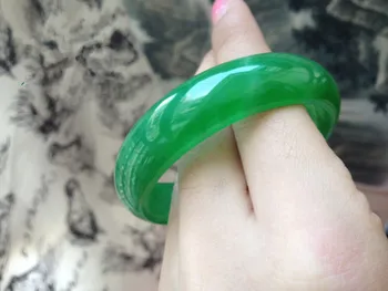 

Natural Burmese Jadeite 54-64mm Light Green Two-color Bracelet Elegant Princess Jewelry Send Mom to Girlfriend