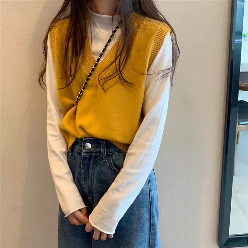 

Women's Knitted Small Vest 2020 Spring and Autumn Outer Wear Vest