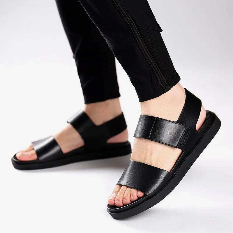 

2019 Summer New Korean Version Of The Trend Of Fashion Breathable Outdoor Beach Soft Bottom Non-slip Men's Casual Leather Sandal