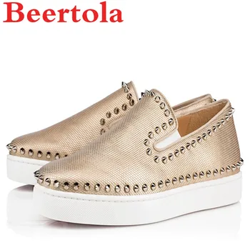 

Pu Leather Men Shoes Flats Shoes For Men New Slip On Loafers Men Studded Spikes Round Toe Casual Shoes Masculine Gold Chaussures