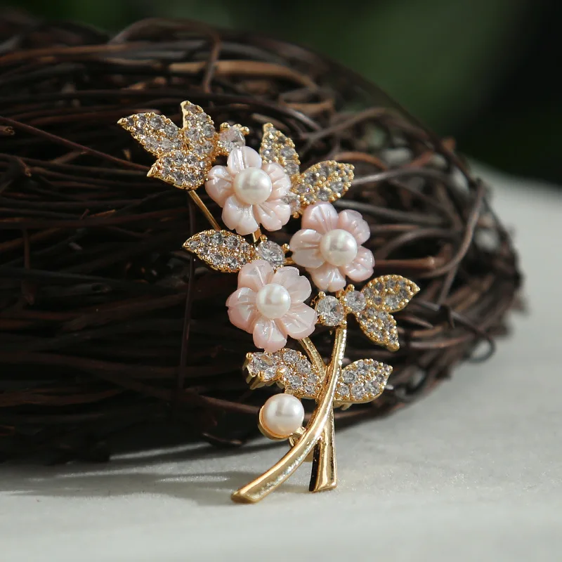Женская Брошь с жемчугом Подарочная брошь из натурального жемчуга и цирконом
