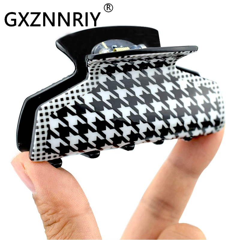 

Fashion 9cm Acrylic Hair Claw Clips for Women Hair Accessories Large Hairclip Crab Clip Hairpins Lady Headwear Party Gifts