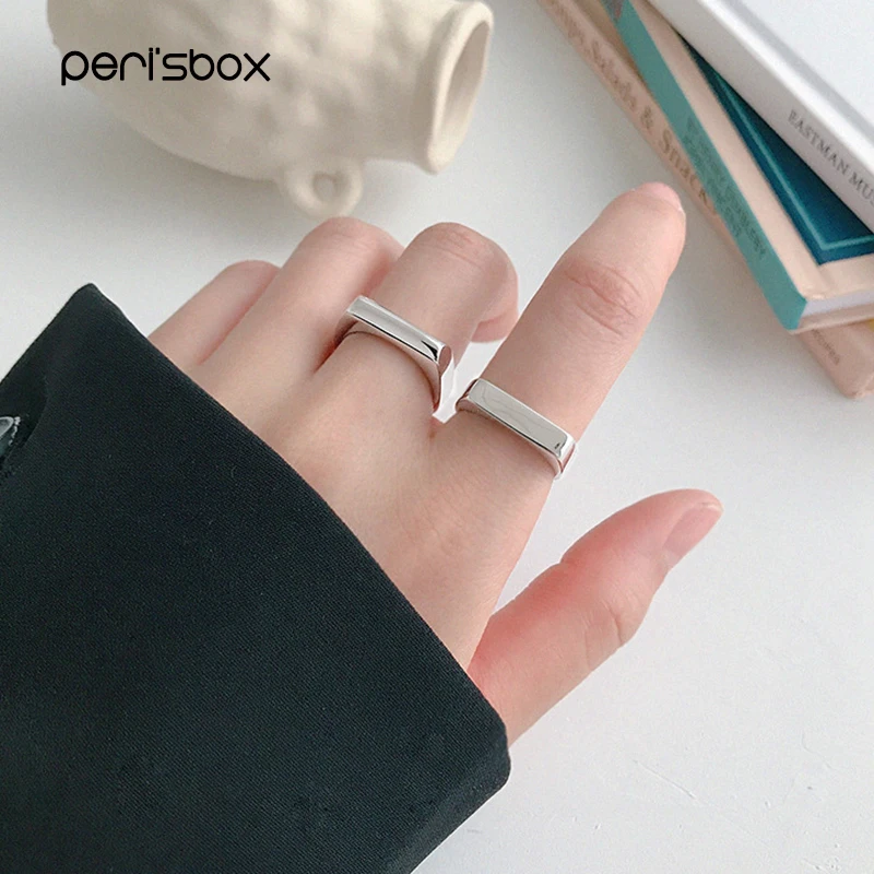 

Peri'sBox 2 Designs Geometric Square Ring Polished 925 Sterling Silver Rings for Women Pointed and Plane Minimal Ring Adjustable