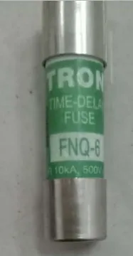 Предохранители: FNQ-10 10A 500 V/FNQ1 на возраст 2, 3, 4, 6, 8, 9, 10, 12, 14, 15, 20 25 30 32 500V