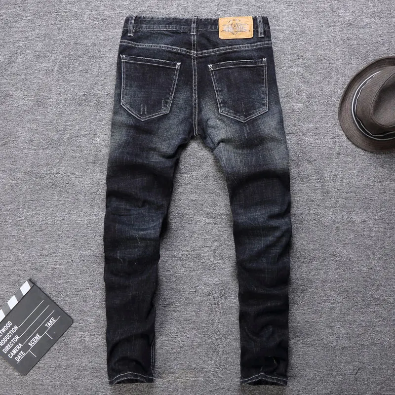 Appliques New Style Designer Men Jeans Fashion Streetwear Blue Color Slim Fit Buttons Classical Jeans Men Pants Appliques New Style Designer Men Jeans Fashion Streetwear Blue Color Slim Fit Buttons Classical Jeans Men Pants