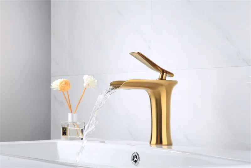New Style Golden Brushed Waterfall Bathroom Sink Faucet Deck Mounted Single Handle Brass Basin Mixer Tap G1115