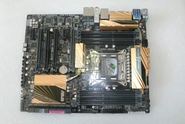 $US $404.80  Free shipping original motherboard for ASUS X79-DELUXE DDR3 LGA 2011 for I3 I5 I7 USB2.0 USB3.0 64G