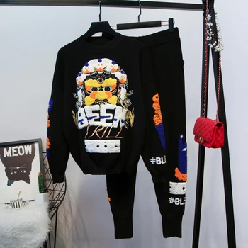 

HIGH STREET New Stylish 2020 Runway Suit Set Women's O-Neck long sleeve Embroidery knitting top Sweater Pants Set