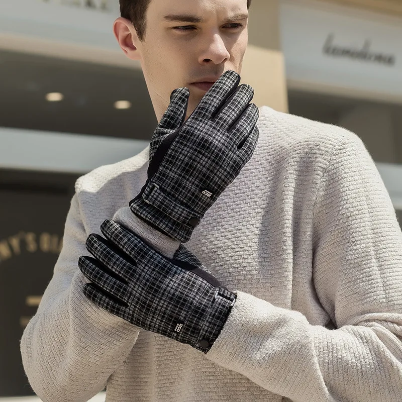 

Autumn and Winter Gloves for Men and Women with Velvet To Keep Warm Riding Windproof Coffee Carbon Self-heating Gloves
