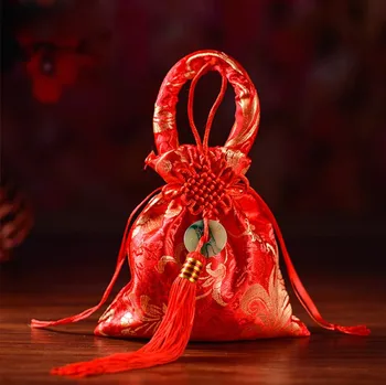 

free shipping wedding favor 10pc Chinese knot Damask embroidery tassel red candy handbags baby shower Jewelry gifts bag