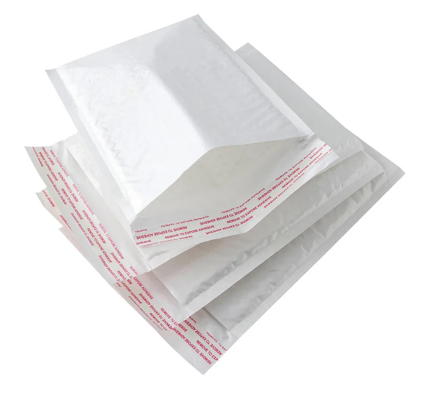 10PCS 16*16cm White Foam Envelope Bag Mailers Padded Shipping Envelope With Bubble Mailing Bag Christmas Package Gift Holders