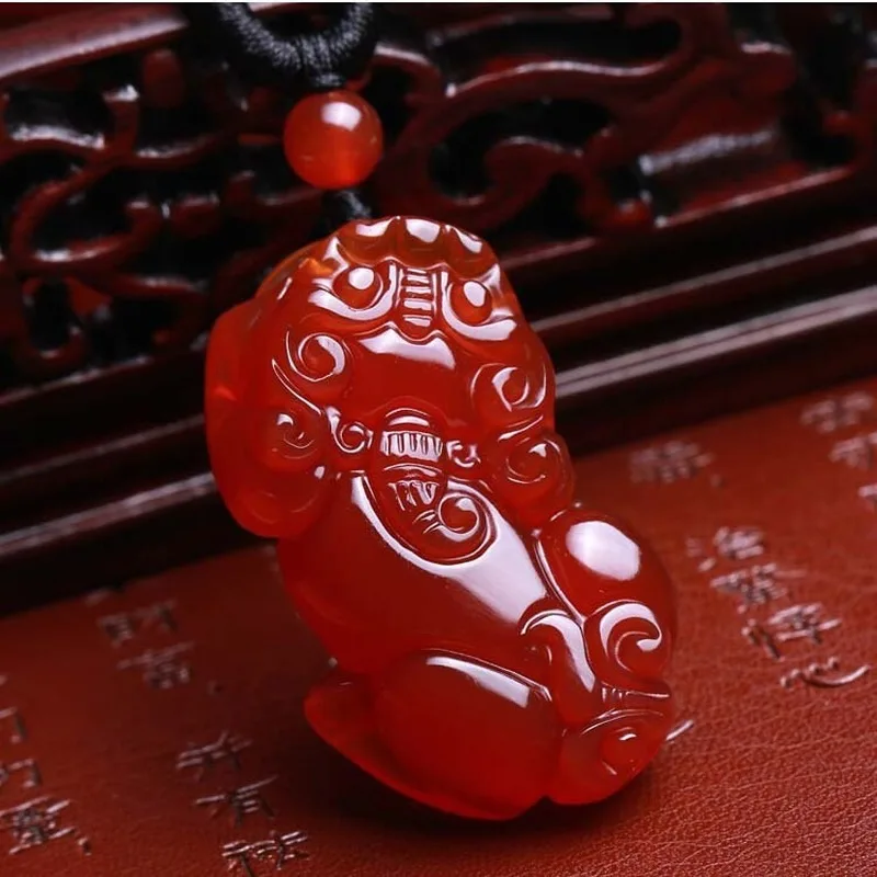 

Natural Chinese Agate Hand-carved Jade Pendant Fashion Jade Pixiu Jewelry Necklace Gifts Accessories Send Mom Girlfriend