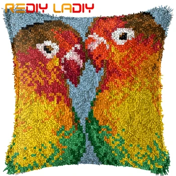 

Latch Hook Cushion Parrots Love Pillow Case Pre-Printed Color Canvas Acrylic Yarn Latched Hook Pillow Crochet Cushion Cover Kits