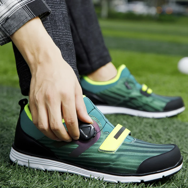 

New Golf Shoes Men Outdoor Breathable Golf Sneakers Anti Slip Quick Lacing Men Sport Sneakes for Golfer Green Walking Shoes