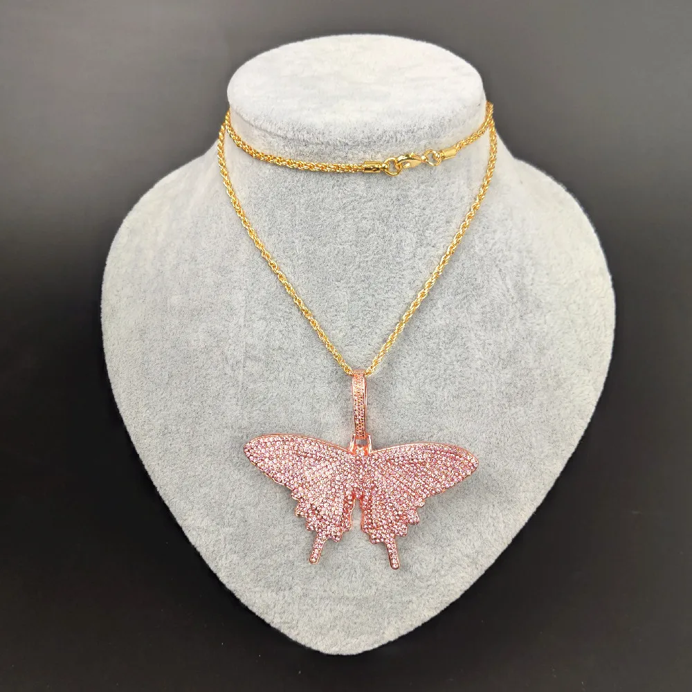 

Ins Zirconia Crystal Butterfly Necklace Gold Rose Silver Color Twist Chain Cubic Charm Punk Necklace Men Women Hip Hop Jewelry