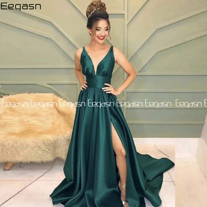 Eeqasn Elegant A Line V Neck Emerald Green Long Prom Dresses Slit Satin Women Formal Graduation Evening Dress 2020 Plus Size