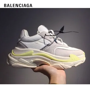 

Balenciaga Triple S Sneaker Men Shoes Thick Bottom Ventilate Shoes Colour Mixture Flat Outdoors Casual Platform Shoes