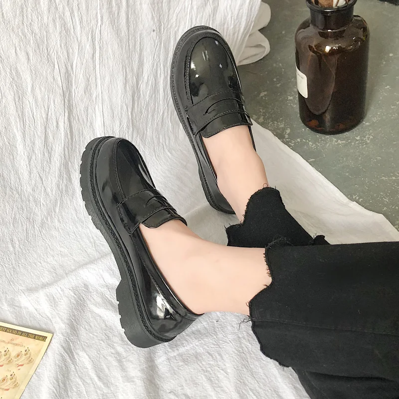 

Autumn Shoes Woman 2019 Designer Brand Luxury Women All-Match Oxfords Women's Casual Female Sneakers Flats British Style Round