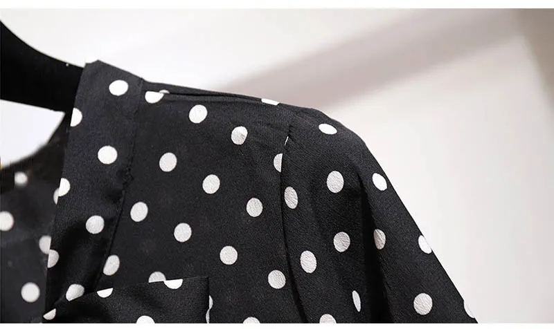 10934952318_760307898