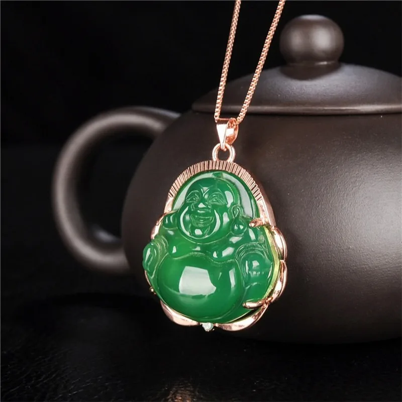 

Chinese Natural Chalcedony Hand-carved Buddha Jade Pendant Fashion Jewelry Agate Female 925 Silver Inlaid Agate Necklace