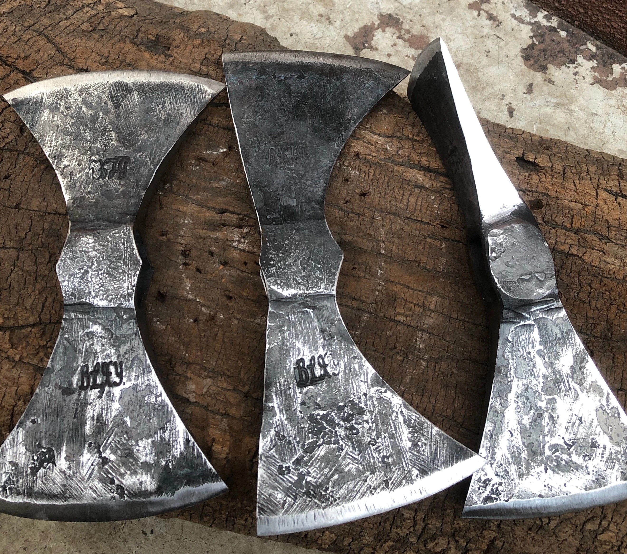 Yeelong Tactical Axe: Outdoor Axe With Deep Beard Design, Forged Carbon  Steel Blade Not Hickory Wooden Handle - Axe - AliExpress