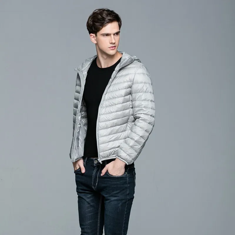 Autumn And Winter The New Super Light Thin Section Men's Down Jacket Brief Paragraph Big Yards Leisure Hooded Down Jacket