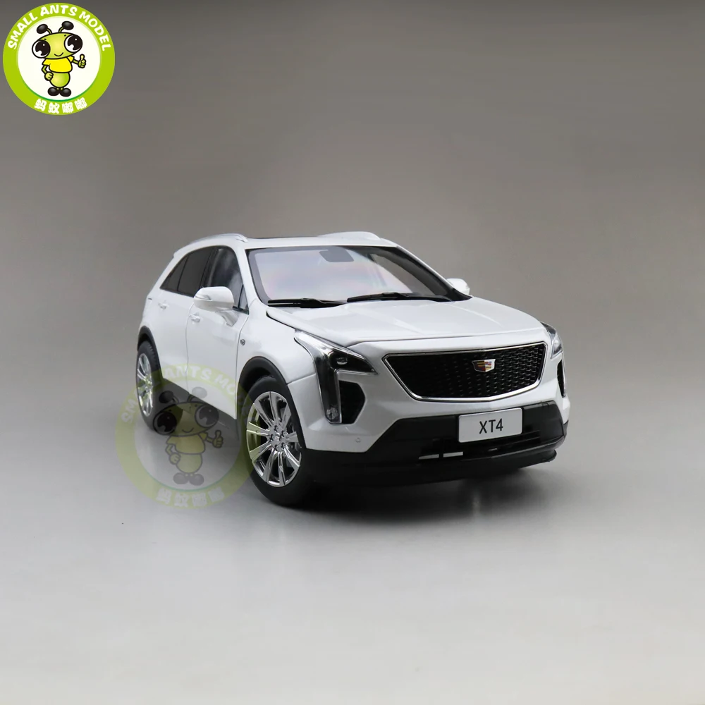 Коллекция 1/18 года модель автомобиля с литыми моделями US GM XT4 подарки для