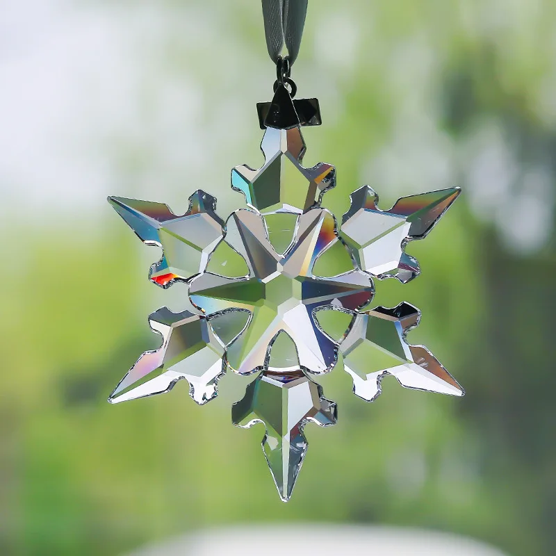 2020 Crystal Snowflake Car Pendant Glass Snowflakes Decor Suspension Ornaments Sun Catcher Shining Star Hanging Trim Xmas Gifts 2020 Crystal Snowflake Car Pendant Glass Snowflakes Decor Suspension Ornaments Sun Catcher Shining Star Hanging Trim Xmas Gifts