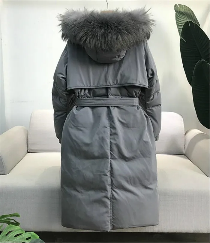 Новинка, зимнее пальто для женщин, повседневный длинный пуховик с капюшоном, воротник из натурального меха енота, теплый плотный пуховик на 90% утином пуху