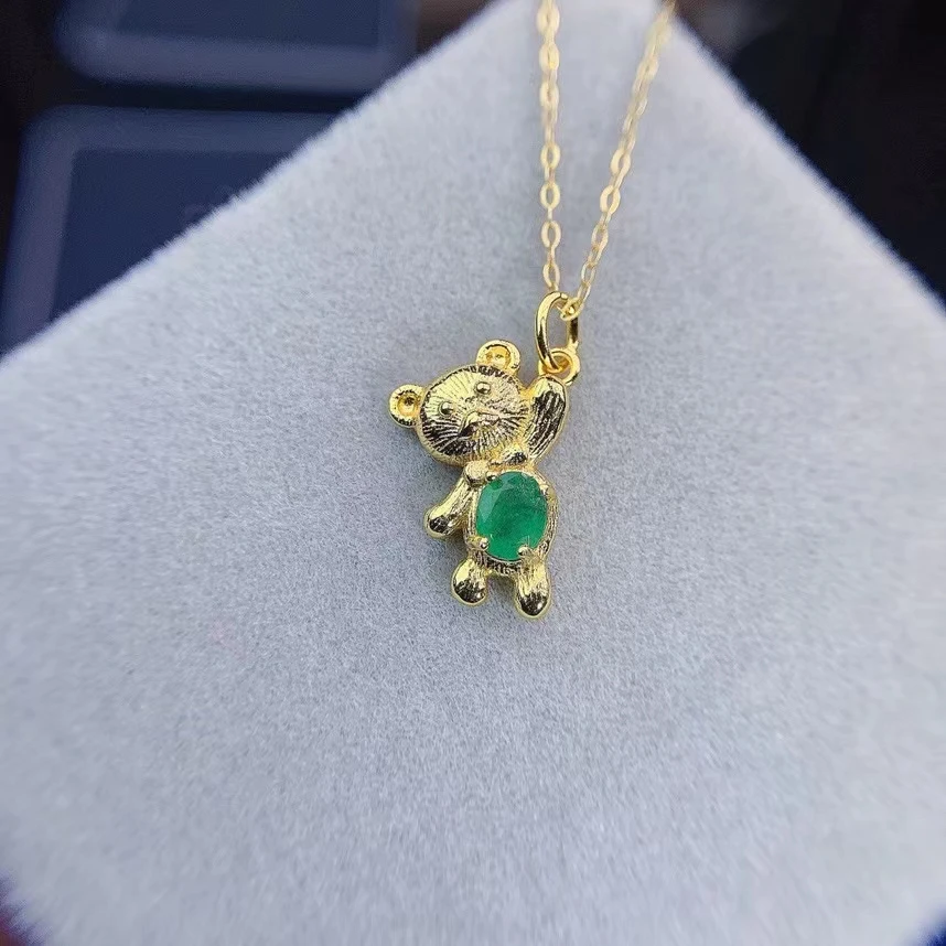 

Женский кулон из серебра 925 пробы с изумрудом