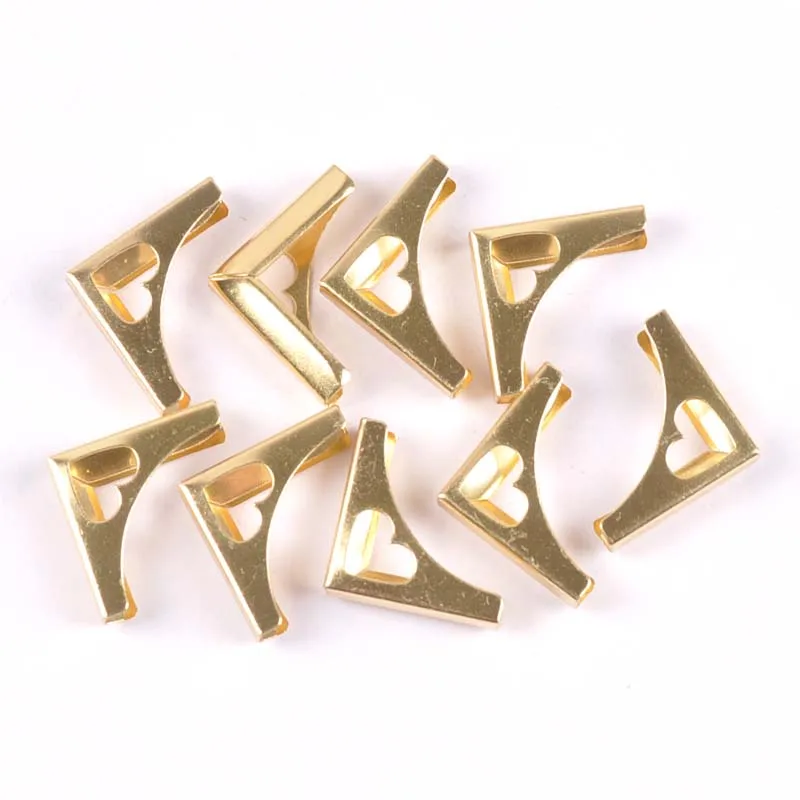 Golden Metal Book Corner Heart pattern Albums Menus Folders Box Corner Protectors 30Pcs 22x22x4mm cp2401 book corner protector