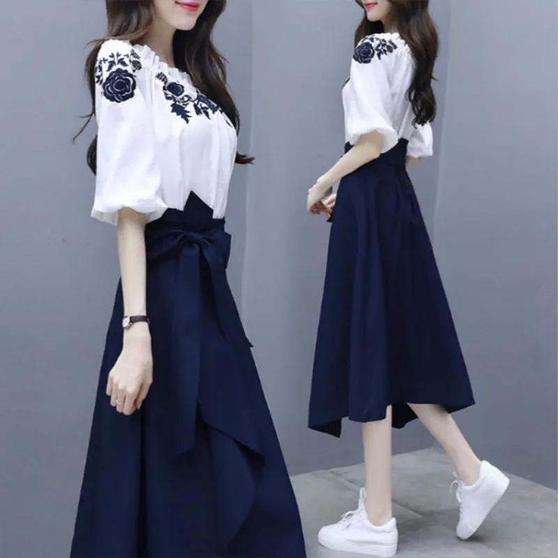 

Early spring 2020 new temperament goddess model suit two piece set