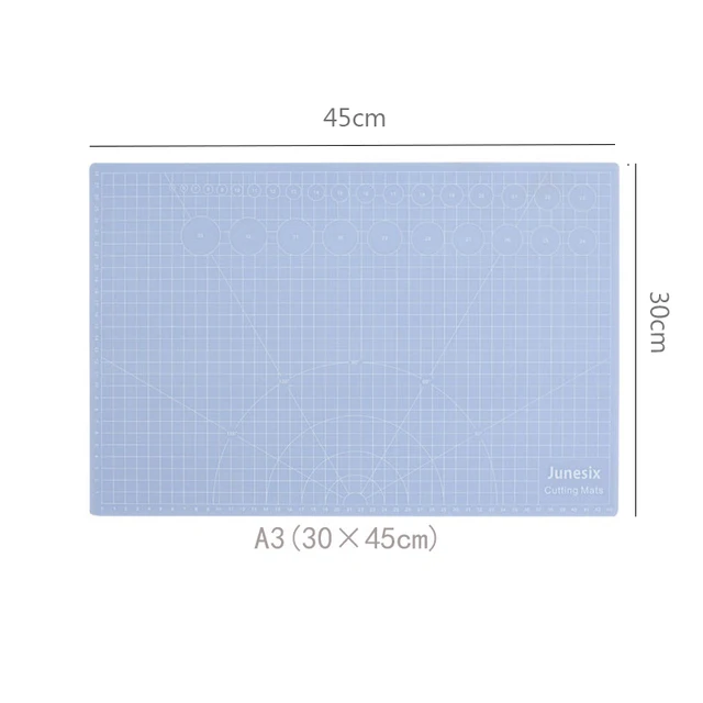 30cm x 45cm