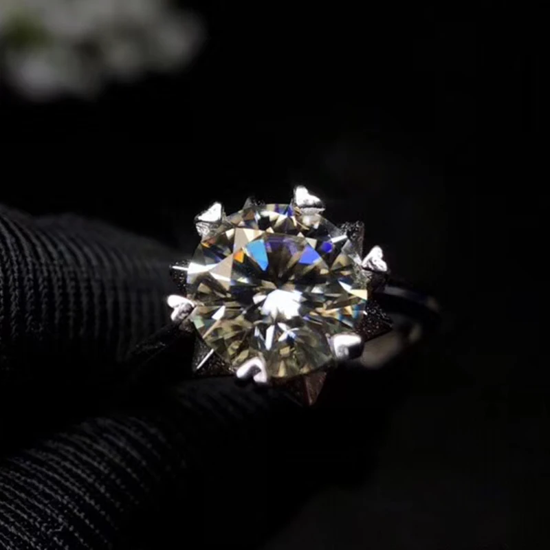 Классическое серебряное кольцо Moissanite для помолвки 2ct VVS Grade из серебра 925 пробы