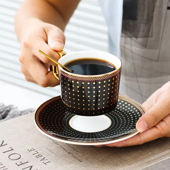

Coffee Mug With Saucer and Spoon Set Ceramic Coffee Cups Tea Cup Office Coffee Mug Set Household Tea Sets Coffee supplier