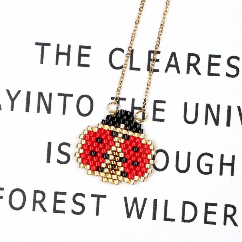 

FAIRYWOO Gold ladybird Necklace
