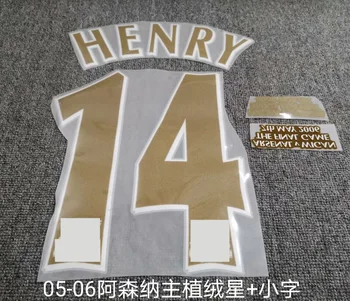 

2004 2005 2006 Retro Velvet material BERGKAMP HENRY vieira Arsenal Nameset Number Printing Heat Transfer Badge