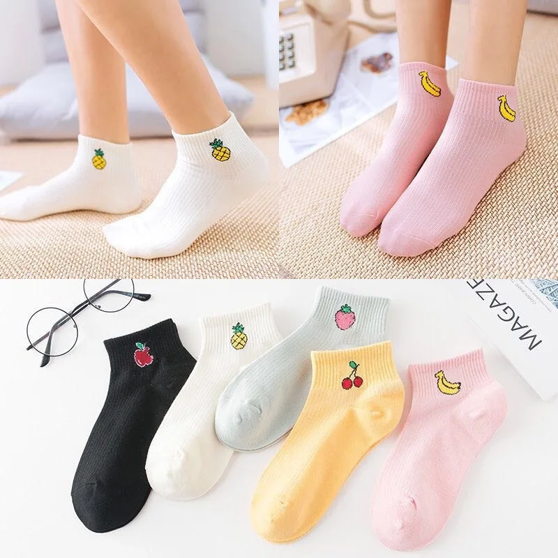 10 pieces = 5 pairs of cute fruit pattern girls ankle socks Korean ladies style fashion short socks happy rainbow striped socks - Цвет: 3