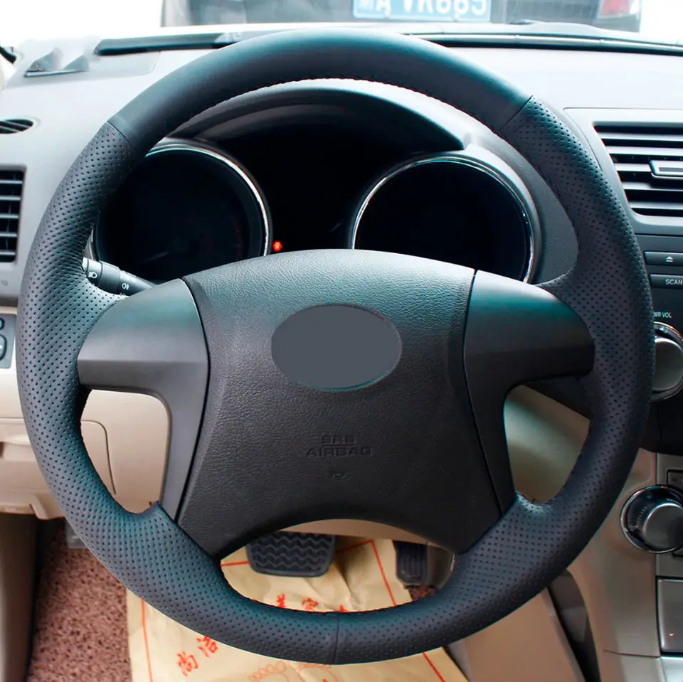 Черный чехол на руль из искусственной кожи ручной работы для Toyota Highlander 2009-2013 Fortuner Camry 2009-2011