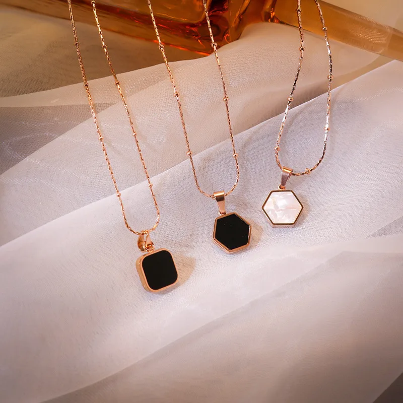 17872189439_1661689113