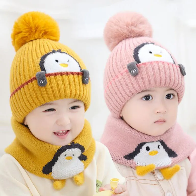 1 to 4 Years Old Bkids Beanie Sets Cute Penguin 2 pcs Boys Girls Winter Villus Hat Scarf Set