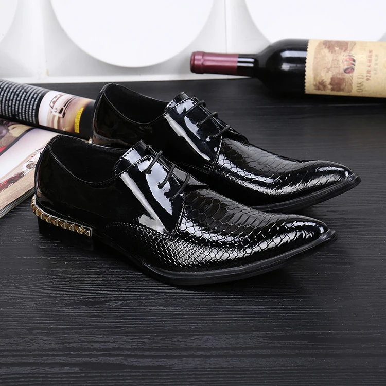 

Christia Bella Black Rivet Pointed Toe Party Dress Male Genuine Leather Derby Shoes Man Lace Up Oxfords Shoes Man Business Shoes