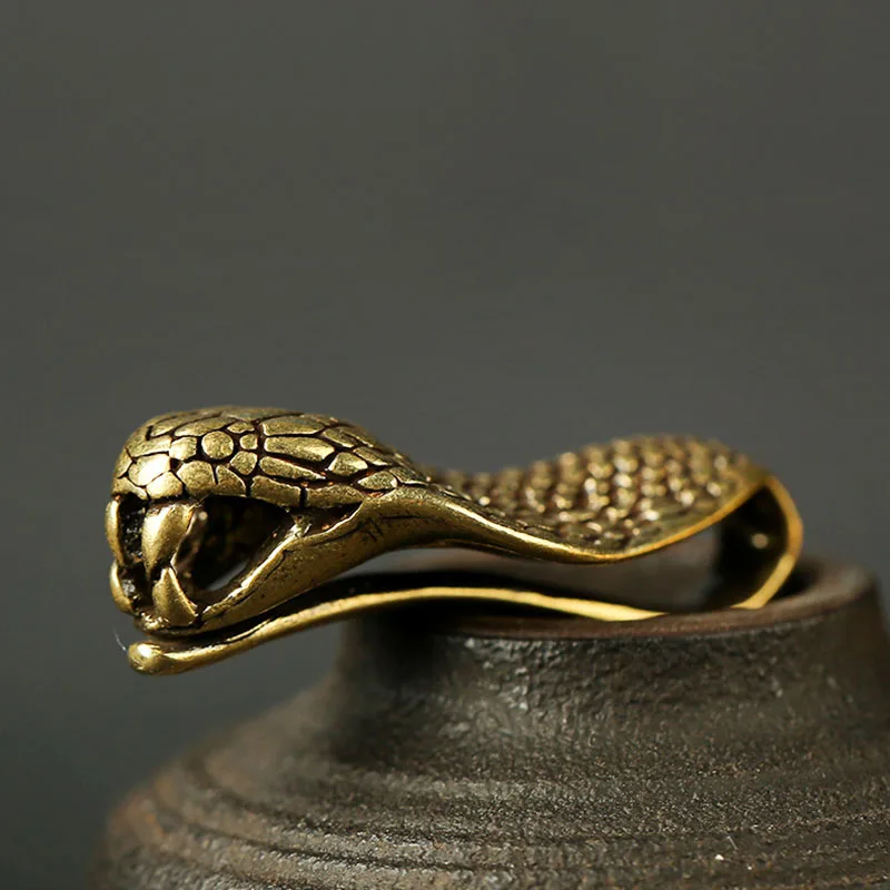 snake head keychain pendants (4)